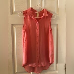 H&M sleeveless pink shirt, size 2